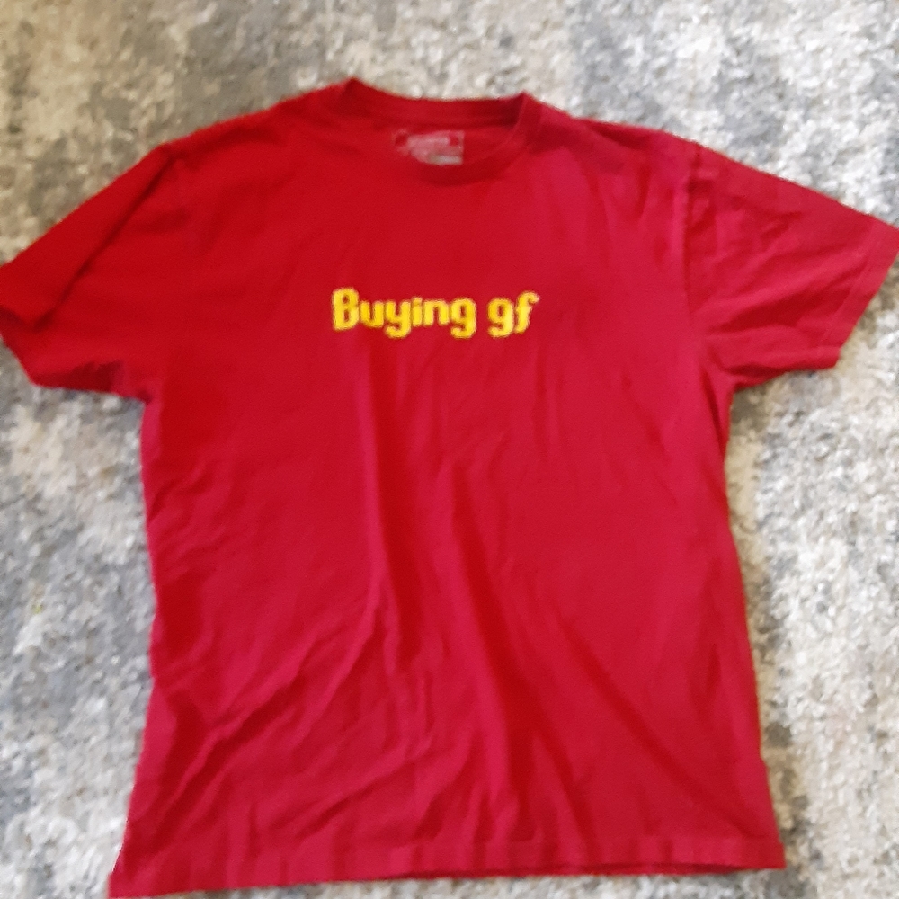 Buying gf Shirt
